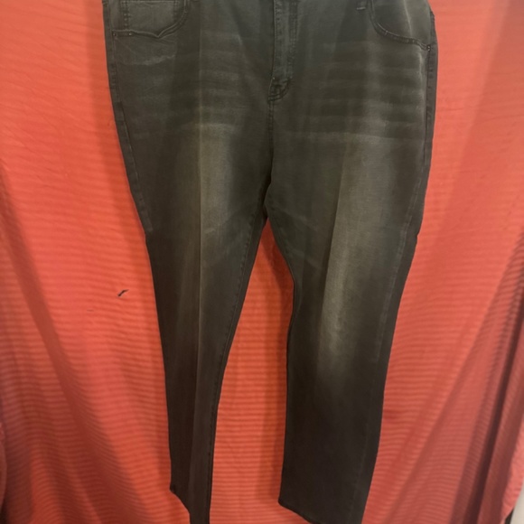 Pants - Picture 2 of 15